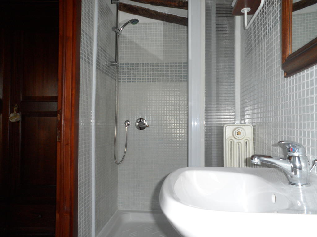 Podere Il Caggio Rooms 산지미냐노 객실 사진